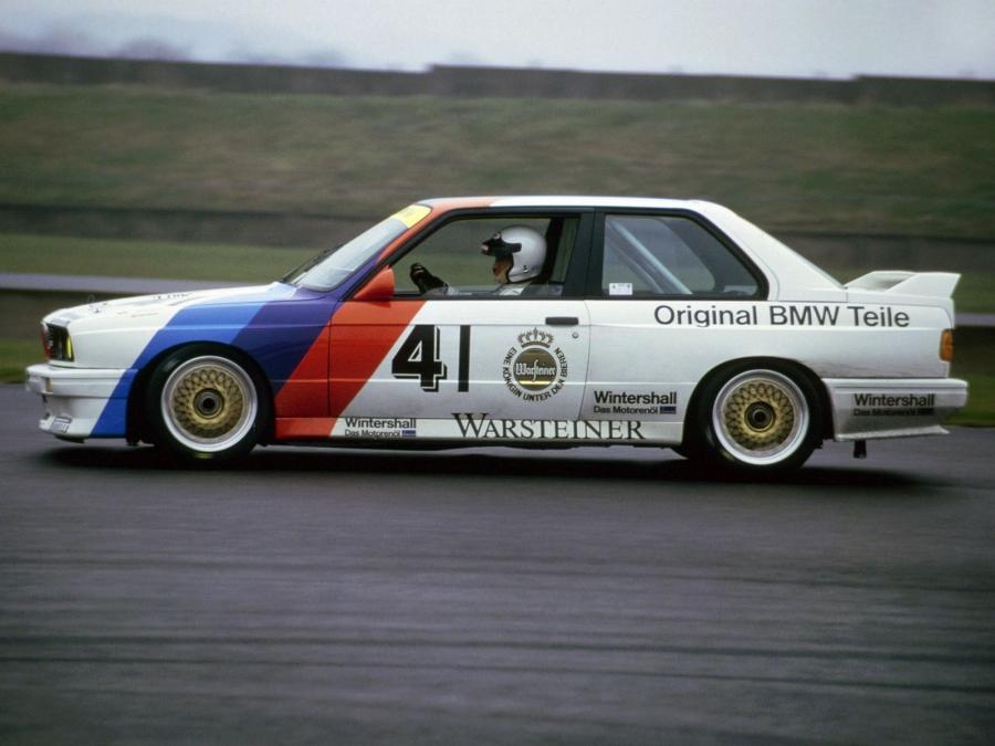  BMW M3 DTM 1987 года  (фото 9 из 27)
